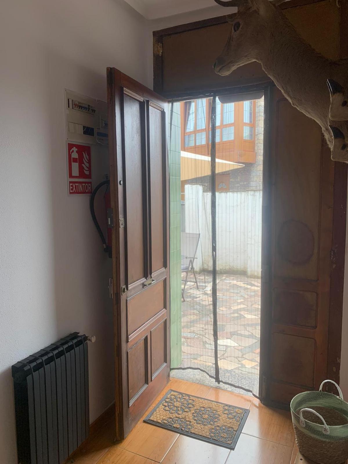 Villa Caamano Gijon Bagian luar foto